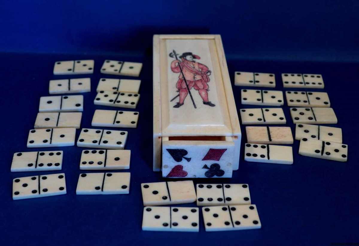 Antique Domino Set