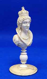 Fine Antique French Queen Bust Chess Piece