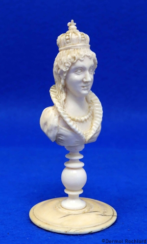 Antique French Chess Queen Piece
