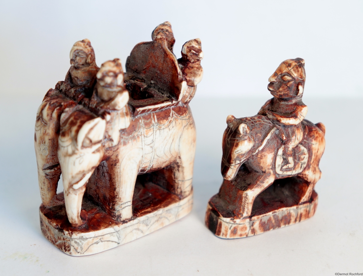 Antique Indina Chess Set Pieces