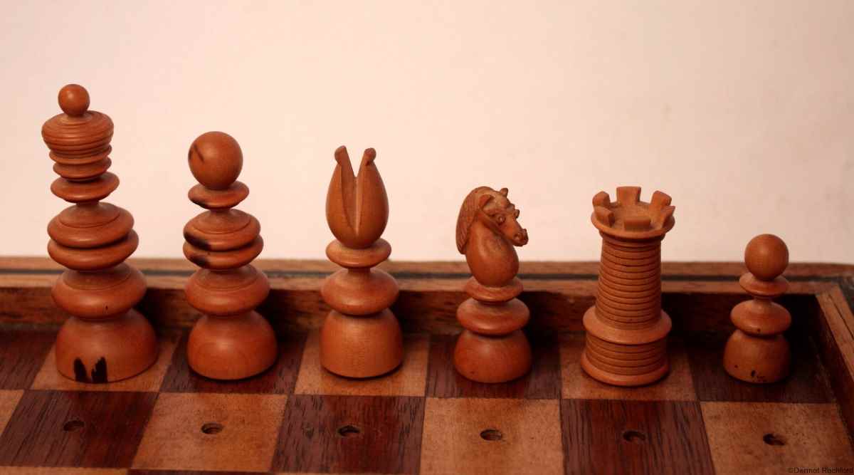 Antique Calvert Traveler Chess Set