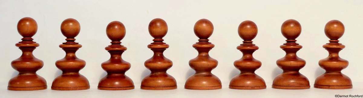 Early Calvert Chess Set