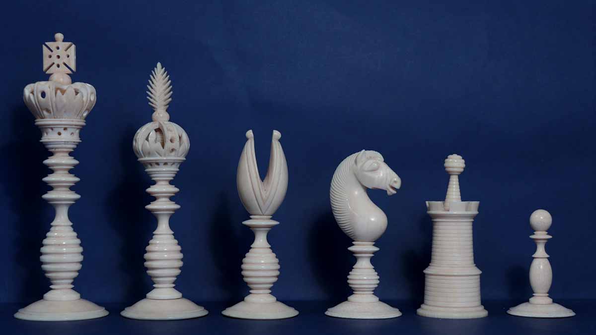 Antique Crown Chess Set