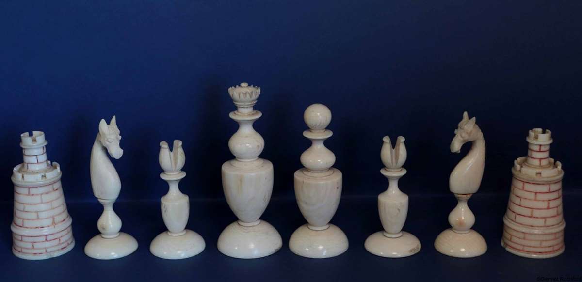 Antique 18th Century English Chess Set