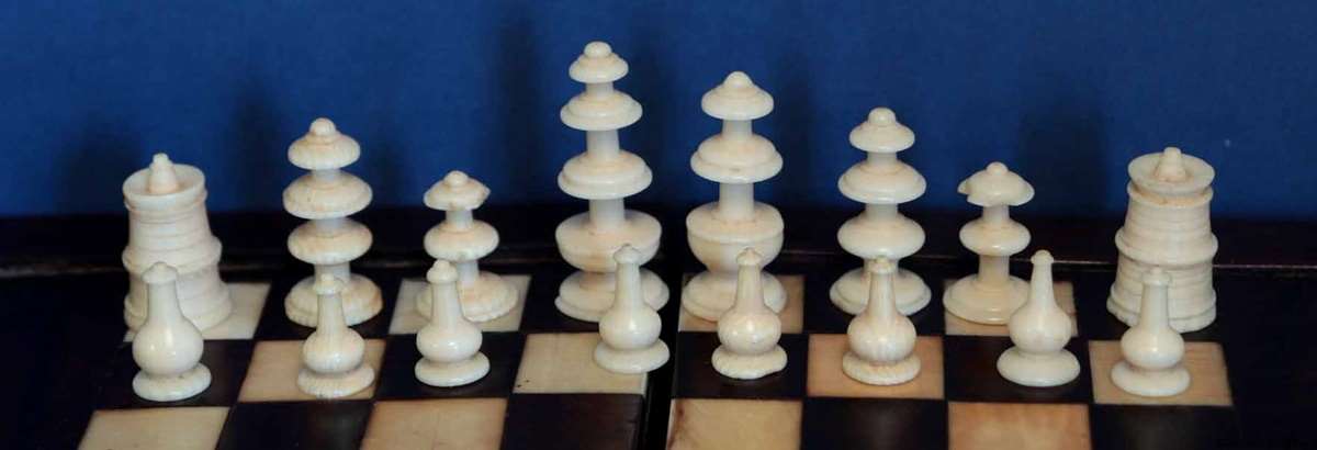 Early European Chess Game Comendium