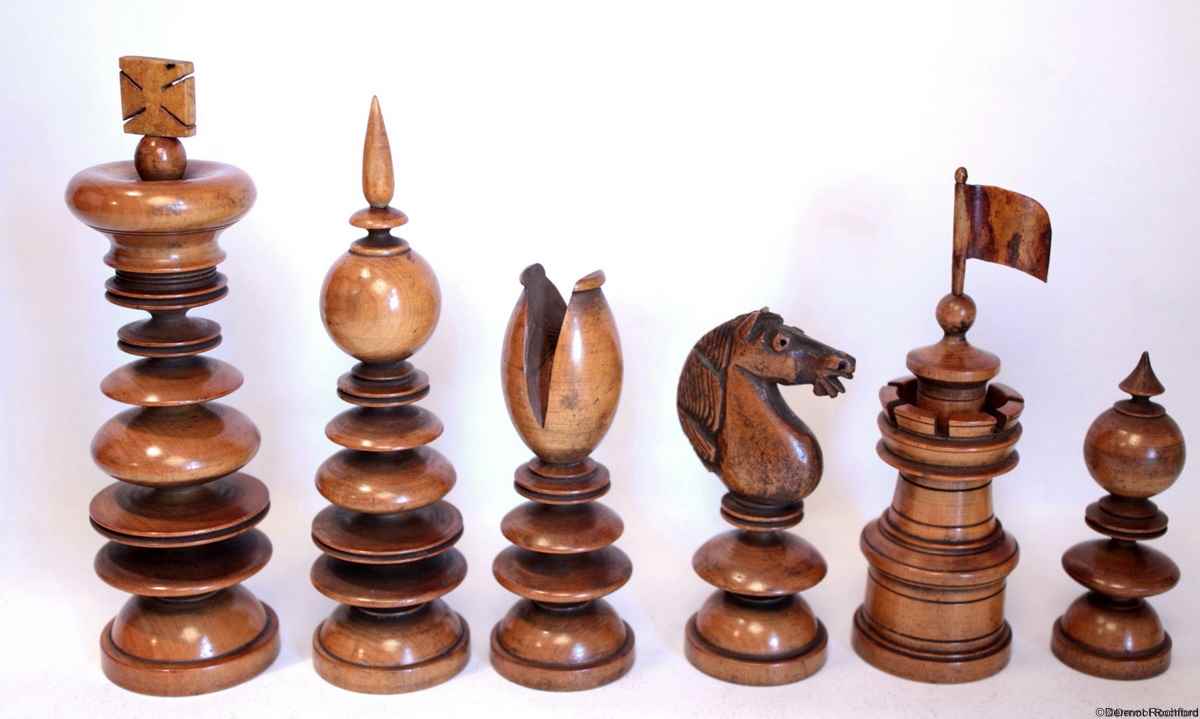 Antique Club Chess Set