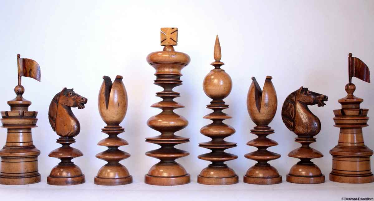 Antique Club Chess Set