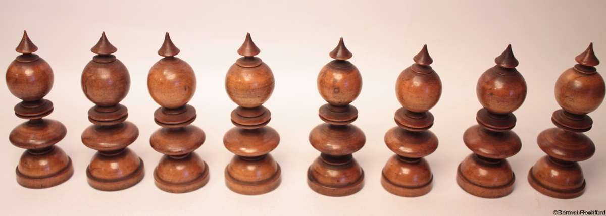 Antique Club Chess Set