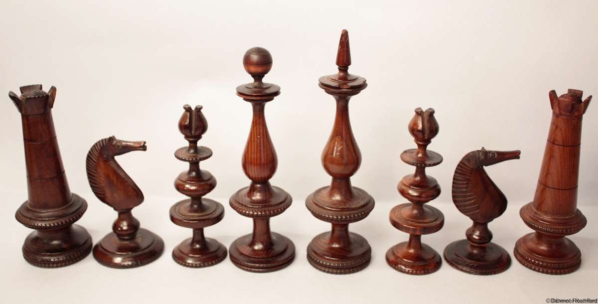 Antique Killarney Chess Set