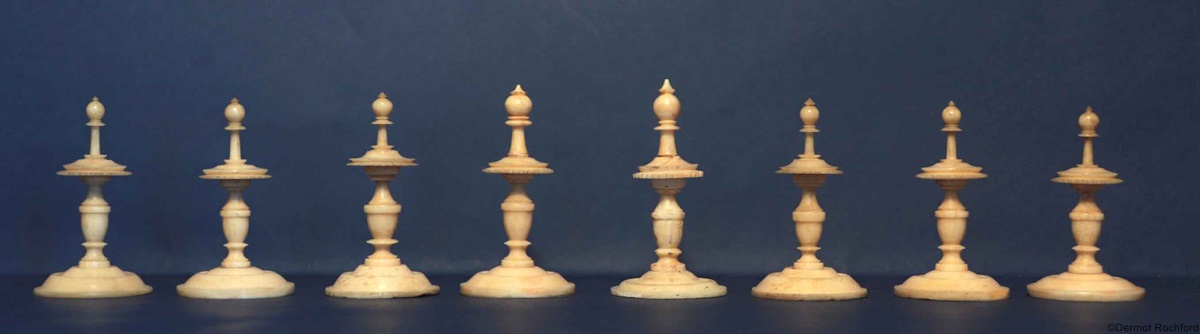 Antique Bone Selenus Chess Set