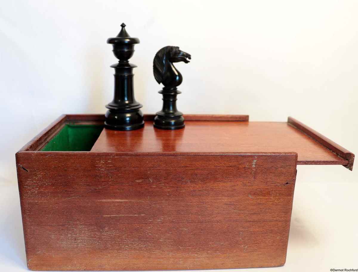 19th Century English Upright Chess Set