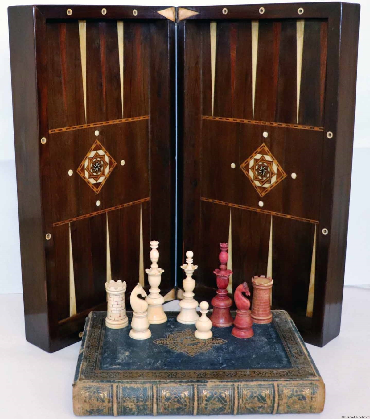 Early Antique English Chess Set