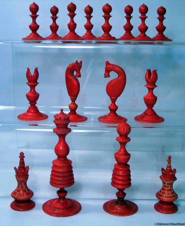 18th century Antique Chess Set