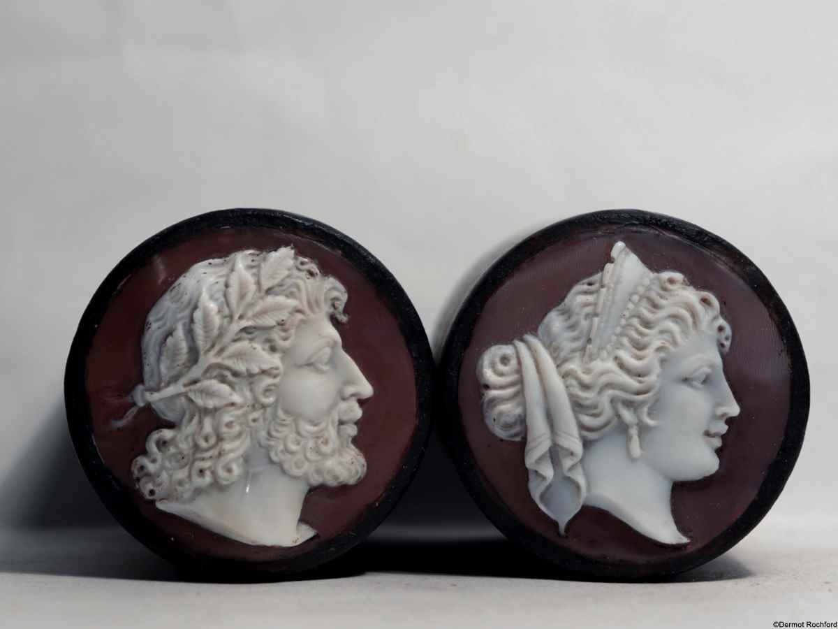 Fine Cameo Chess Set