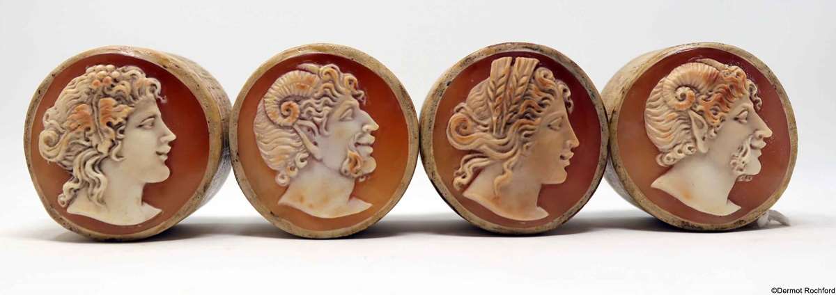 Fine Cameo Chess Set