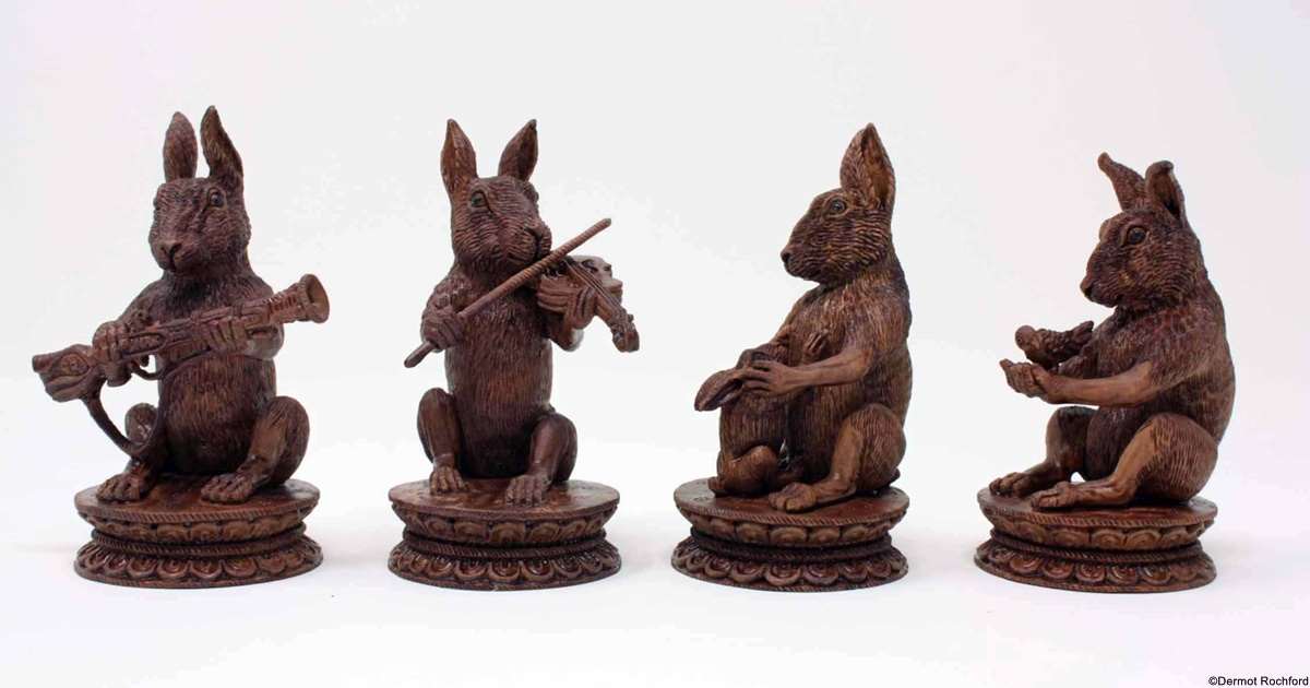 Exceptionally finely carved Reynard Chess Set