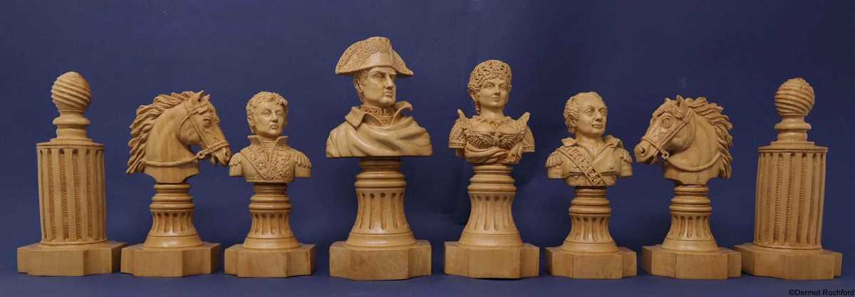 ANapoleon Bust Chess Set
