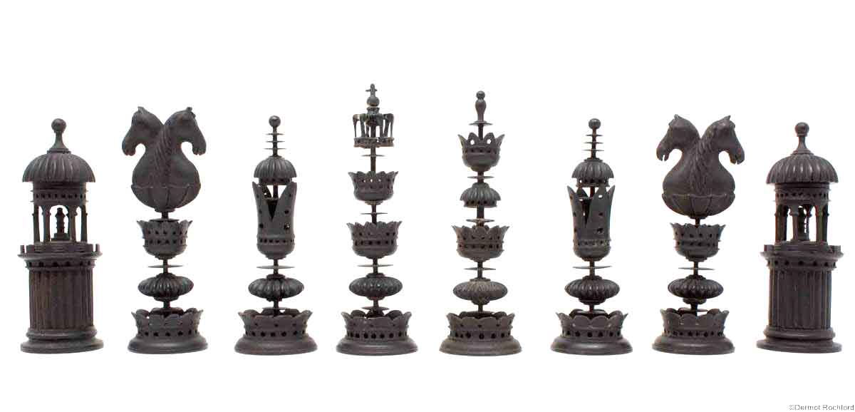 Antique Edel_ Chess Set