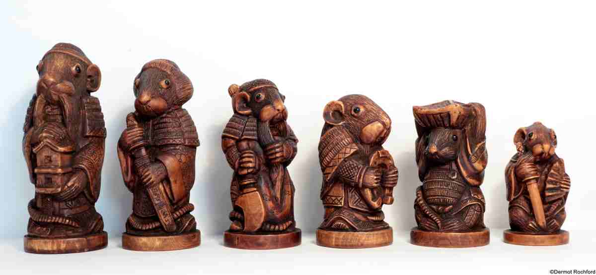 Fine Carved Netsuke Rat Chess Set