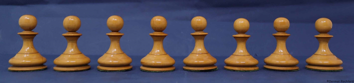 Antique B&CoChess Set