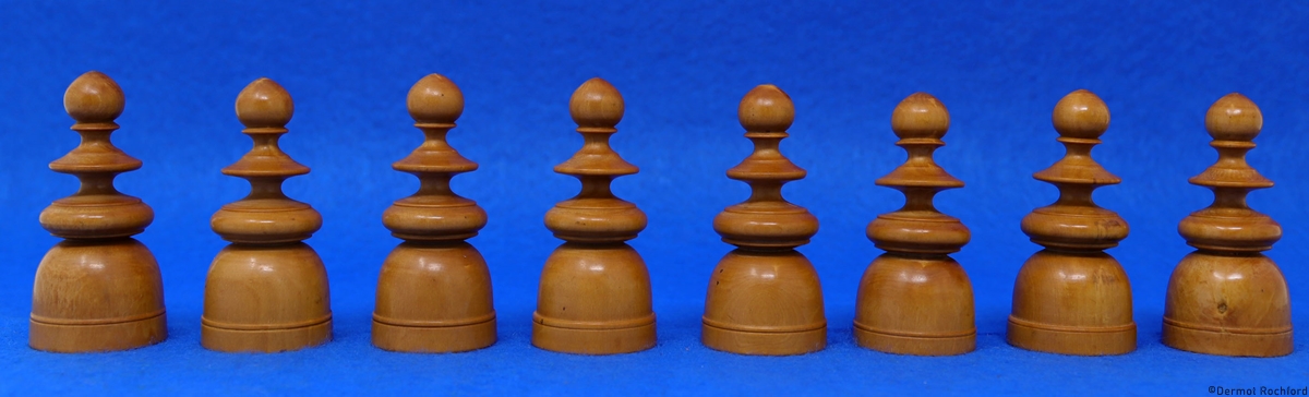 Antique french st. george Chess Set