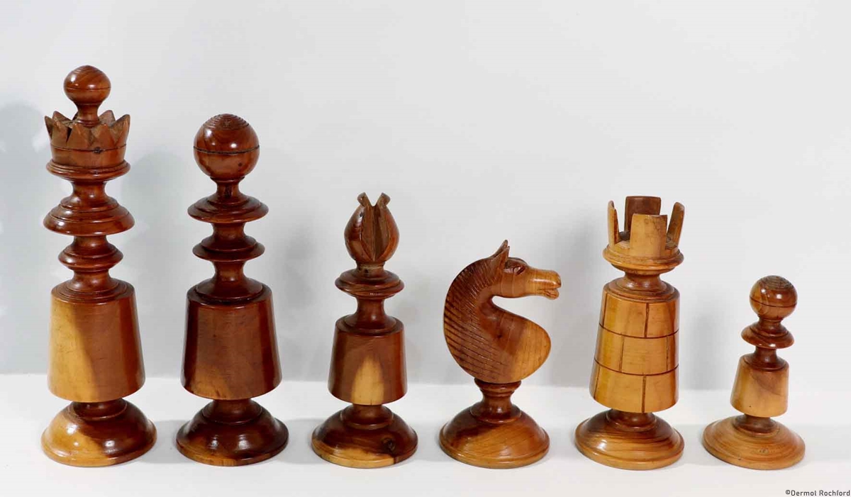 Antique Killarney Chess Set
