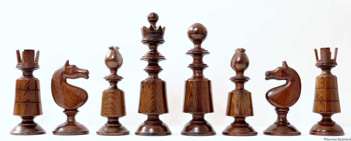 Antique Killarney Chess Set