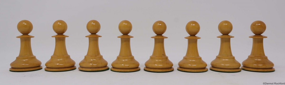 Antique Jaques Club Chess Set